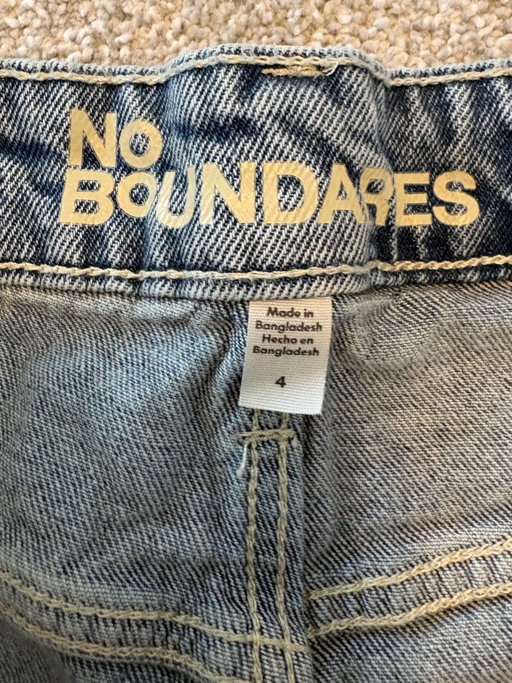No Boundaries Wide Leg Jeans Pink Satin Bow Ribbon Hem Side Slit Denim Size 4 - Picture 6 of 11